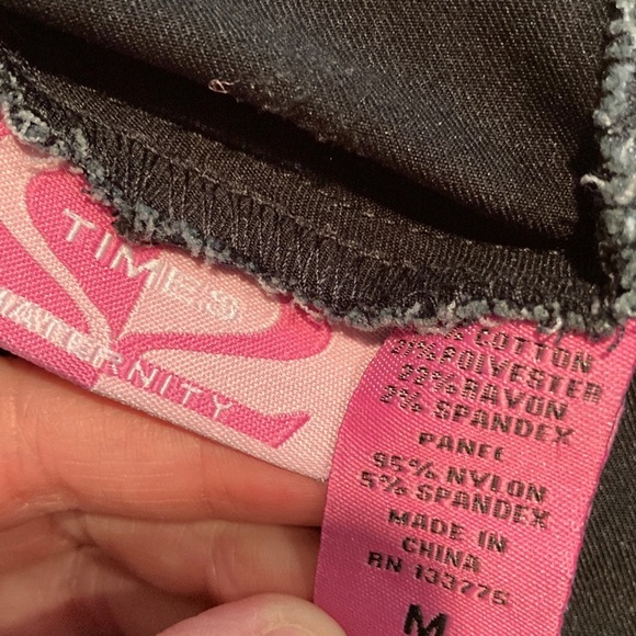 Maternity Jeans Dark Wash Denim Cuffed Ankle Distressed Detail Comfort - Picture 5 of 5